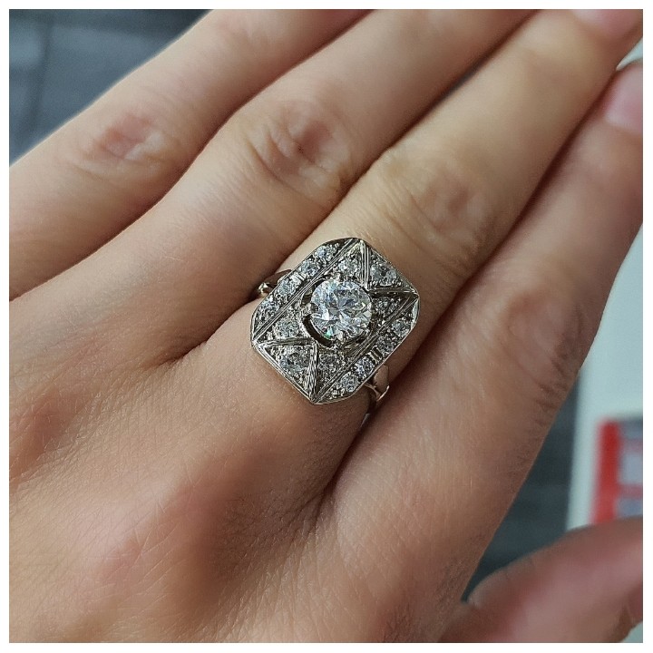 https://ekszeraukcio-ng-production-product.s3.eu-central-1.amazonaws.com/b6cbb948-1b95-4edf-9d6d-05e17dc08e09