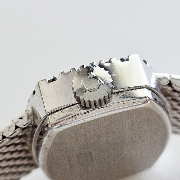 https://ekszeraukcio-ng-production-product.s3.eu-central-1.amazonaws.com/b7547705-90a2-4b8e-9d10-0007a3479d6b_thumbnail