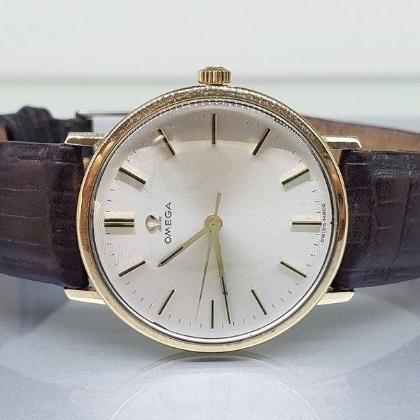 https://ekszeraukcio-ng-production-product.s3.eu-central-1.amazonaws.com/b7f8440d-901a-455a-87ea-e126b5ad98e0_thumbnail
