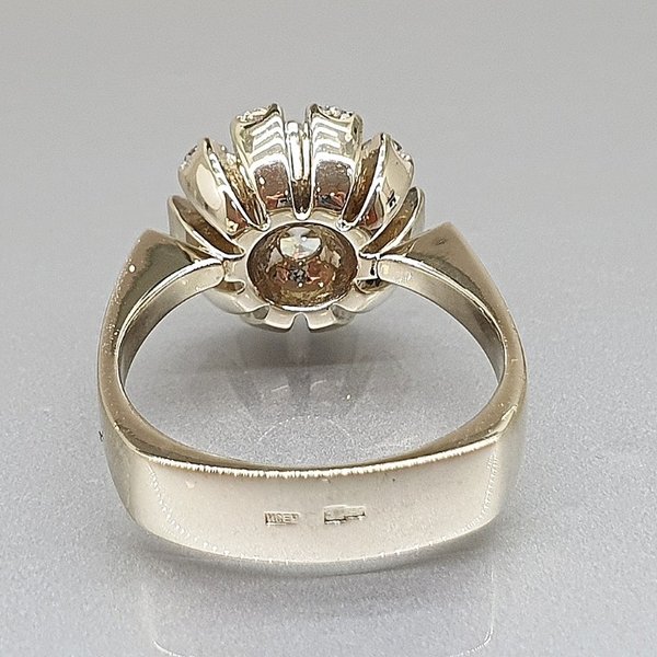 https://ekszeraukcio-ng-production-product.s3.eu-central-1.amazonaws.com/b9172e48-9c7e-4032-93ca-2ff5e687fa01_thumbnail