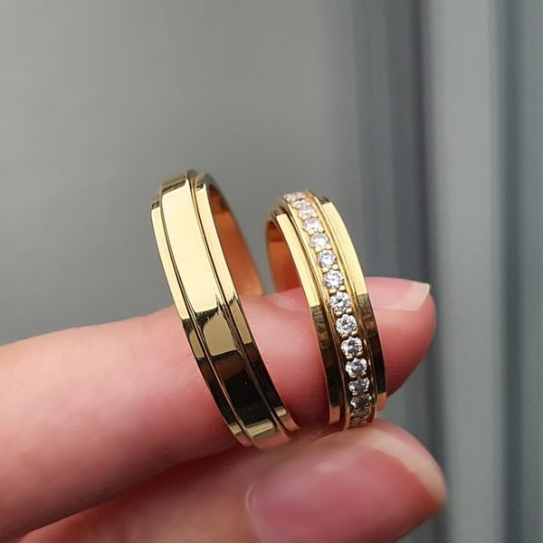 https://ekszeraukcio-ng-production-product.s3.eu-central-1.amazonaws.com/ba205757-12f0-4d2c-8da1-fe569d4d91e4_thumbnail