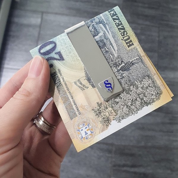 https://ekszeraukcio-ng-production-product.s3.eu-central-1.amazonaws.com/bb915d23-5ed6-4f74-a05f-98056254ea28_thumbnail