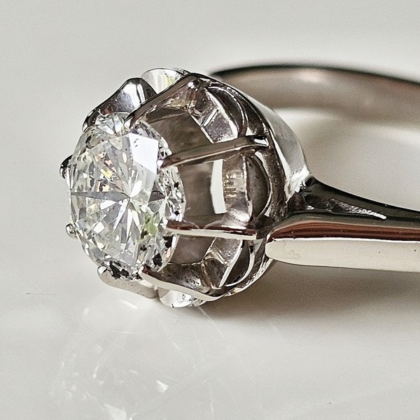 https://ekszeraukcio-ng-production-product.s3.eu-central-1.amazonaws.com/bcf9f451-ac42-41b6-80a9-e439de457e02_thumbnail