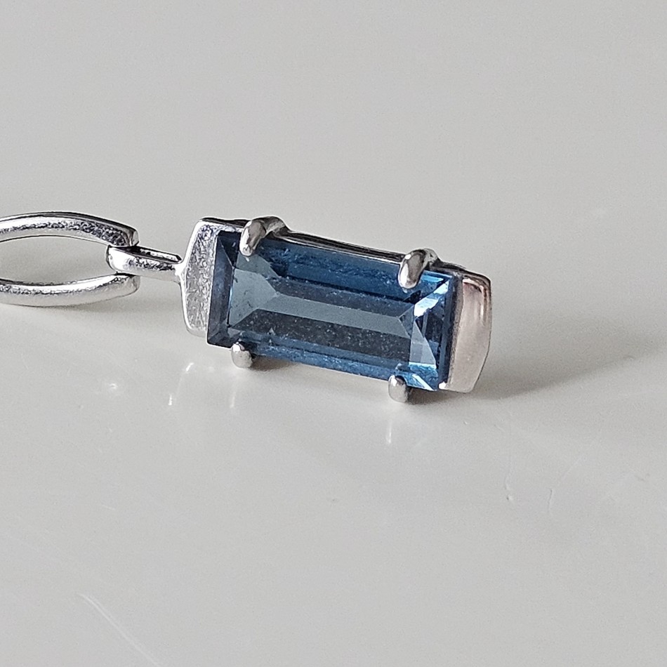 https://ekszeraukcio-ng-production-product.s3.eu-central-1.amazonaws.com/bf3a07b0-22ad-436c-82aa-a72d16c8e00d