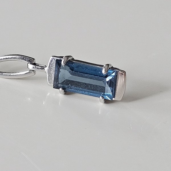 https://ekszeraukcio-ng-production-product.s3.eu-central-1.amazonaws.com/bf3a07b0-22ad-436c-82aa-a72d16c8e00d_thumbnail