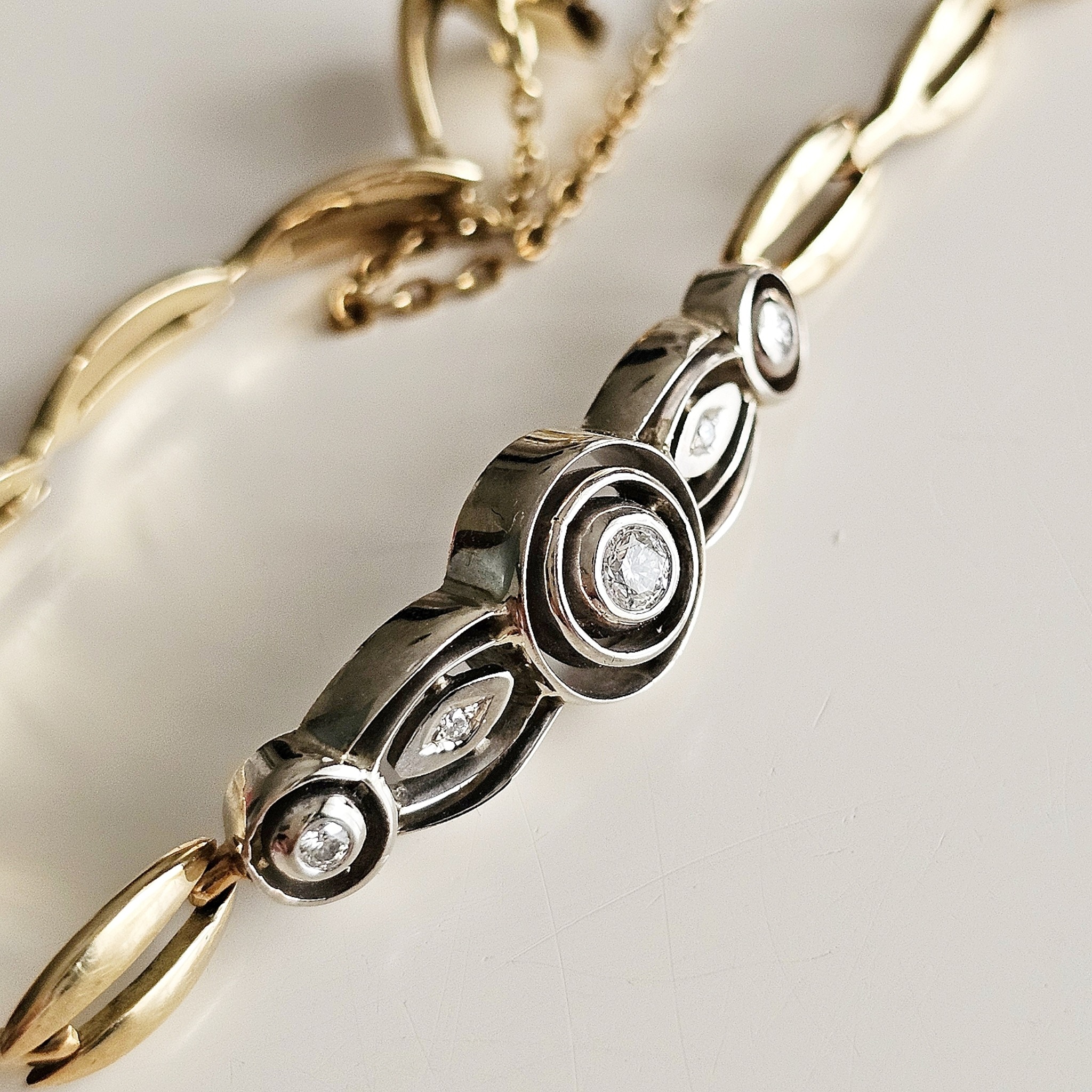 https://ekszeraukcio-ng-production-product.s3.eu-central-1.amazonaws.com/c06ffbb2-aba6-4064-8663-e52b02490ddd