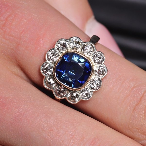 https://ekszeraukcio-ng-production-product.s3.eu-central-1.amazonaws.com/c11c6ab6-f0a5-40d8-a4ec-a6d48cdc0ccc_thumbnail