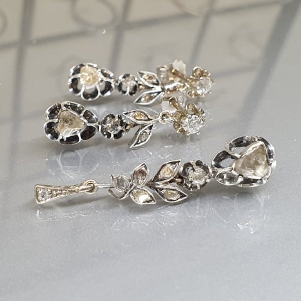 https://ekszeraukcio-ng-production-product.s3.eu-central-1.amazonaws.com/c126f77b-4260-4eef-9a10-ca857b572647_thumbnail