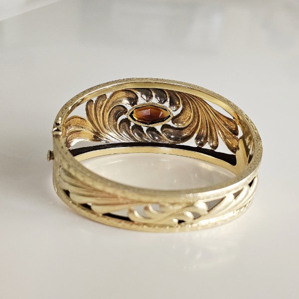 https://ekszeraukcio-ng-production-product.s3.eu-central-1.amazonaws.com/c1abcb6b-f9c3-4bb4-85c1-28acb026a0f6_thumbnail