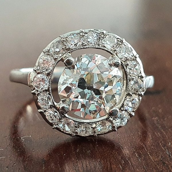 https://ekszeraukcio-ng-production-product.s3.eu-central-1.amazonaws.com/c44e326c-0ebe-43d1-b6d7-6ac9404f6364_thumbnail
