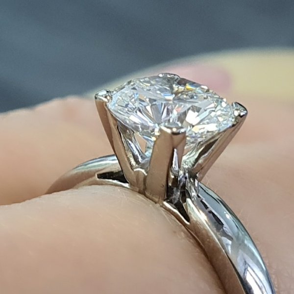 https://ekszeraukcio-ng-production-product.s3.eu-central-1.amazonaws.com/c5694b3c-1c28-43a3-9b69-0caea2f04156_thumbnail