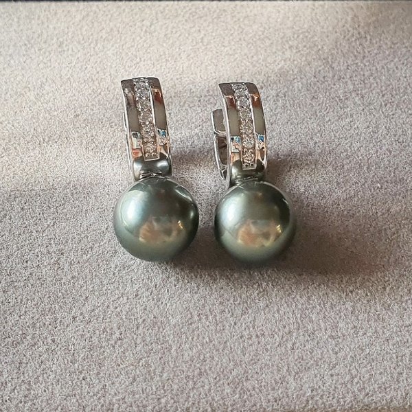 https://ekszeraukcio-ng-production-product.s3.eu-central-1.amazonaws.com/c57a4741-6cfc-47e2-ab1e-37a7146d7055_thumbnail