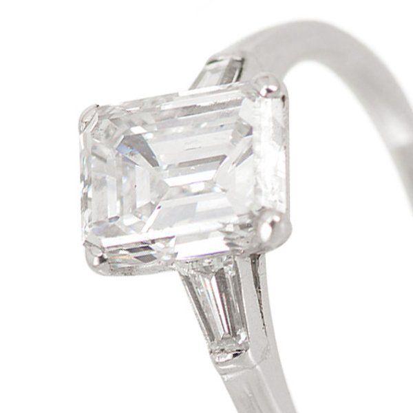 https://ekszeraukcio-ng-production-product.s3.eu-central-1.amazonaws.com/c7659b4b-1fe8-4d6f-adaf-13da15ef360b_thumbnail