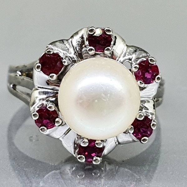 https://ekszeraukcio-ng-production-product.s3.eu-central-1.amazonaws.com/c930f64d-e552-44bd-a8e0-8078b695a15c_thumbnail