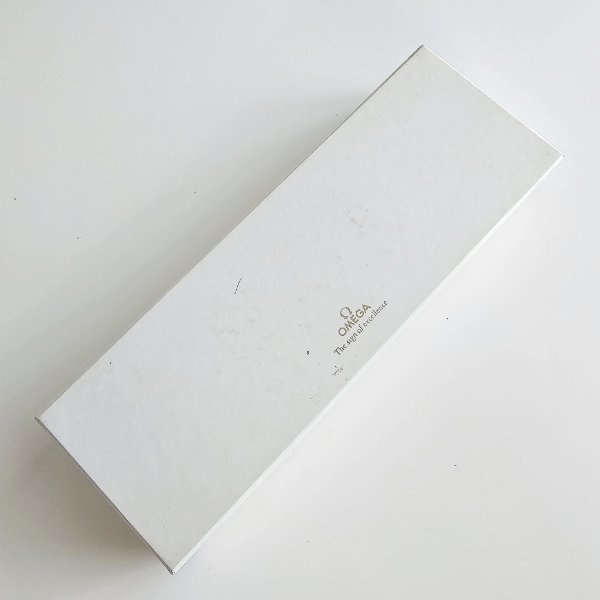 https://ekszeraukcio-ng-production-product.s3.eu-central-1.amazonaws.com/ca44a4a4-0c11-49b9-99db-b44d256114c6_thumbnail