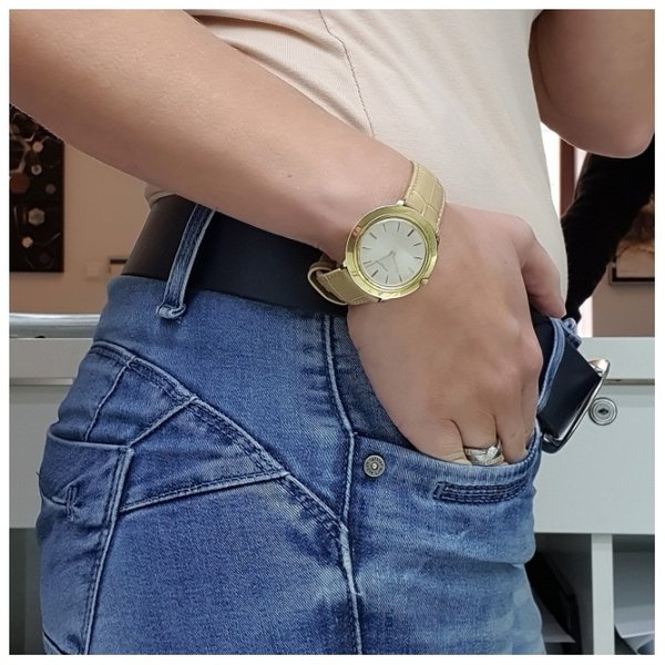 https://ekszeraukcio-ng-production-product.s3.eu-central-1.amazonaws.com/cdcfacb2-1aea-4513-b8e6-70aec9f7eeb7_thumbnail