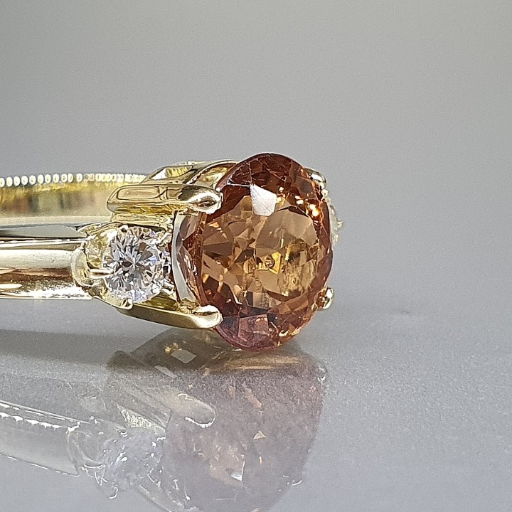https://ekszeraukcio-ng-production-product.s3.eu-central-1.amazonaws.com/ce5ad23d-7128-458e-9fef-073a846a7b8e