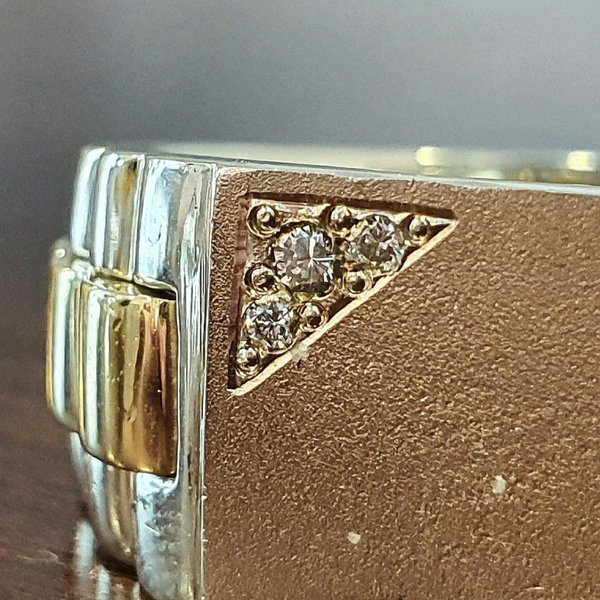 https://ekszeraukcio-ng-production-product.s3.eu-central-1.amazonaws.com/ceb955fb-fd85-49b5-8f55-7dd3174f5198_thumbnail