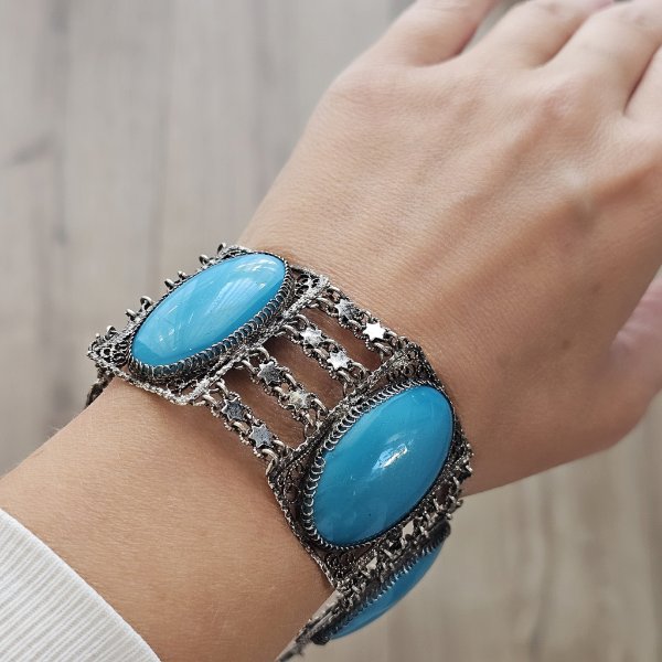https://ekszeraukcio-ng-production-product.s3.eu-central-1.amazonaws.com/d0d5358f-6ea1-4810-a71c-25aa2236e411_thumbnail