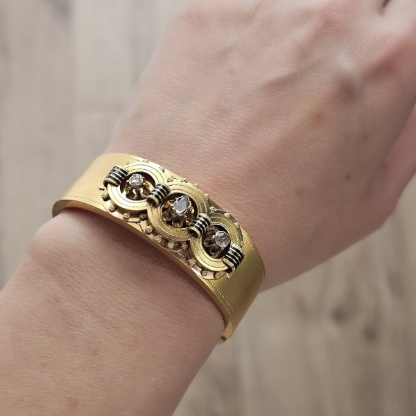 https://ekszeraukcio-ng-production-product.s3.eu-central-1.amazonaws.com/d1cff77c-7fa9-4fd6-b589-b68d80769088_thumbnail