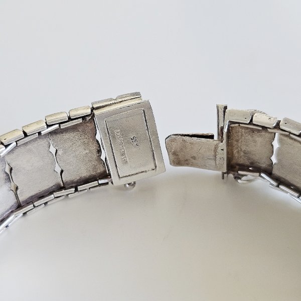 https://ekszeraukcio-ng-production-product.s3.eu-central-1.amazonaws.com/d1e212d2-7aeb-4a75-bf05-8ddc18fabf15_thumbnail