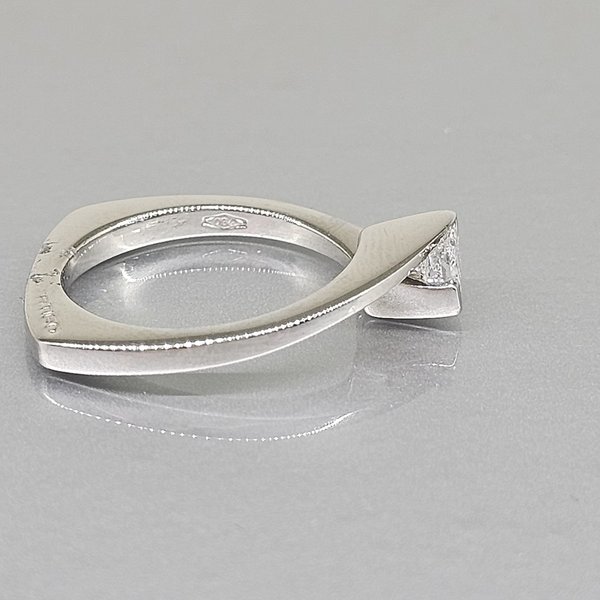 https://ekszeraukcio-ng-production-product.s3.eu-central-1.amazonaws.com/d2ff5bec-7909-469e-a9fe-85febc5820c2_thumbnail