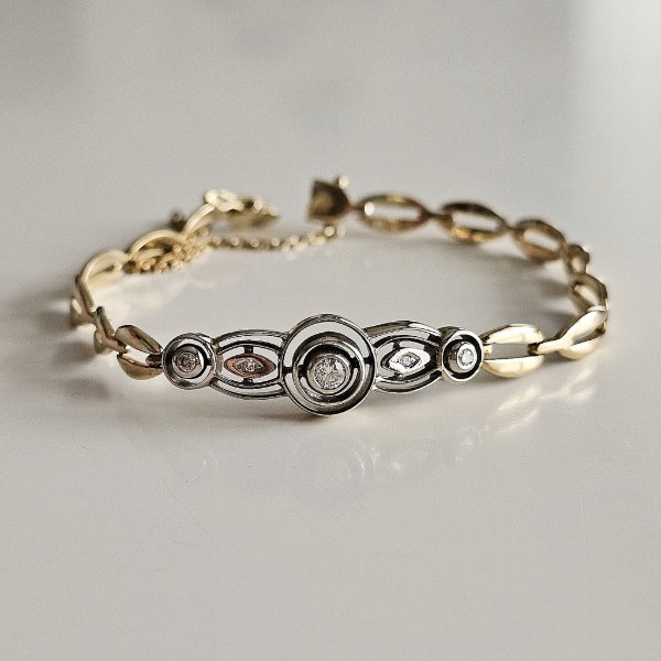 https://ekszeraukcio-ng-production-product.s3.eu-central-1.amazonaws.com/d3bfb9b1-b08f-4998-9cd2-a016f8e8627f_thumbnail