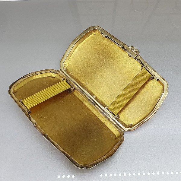 https://ekszeraukcio-ng-production-product.s3.eu-central-1.amazonaws.com/d459ae6e-9ada-47c8-8fd7-35a88dd160f1_thumbnail