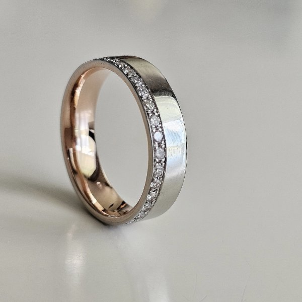 https://ekszeraukcio-ng-production-product.s3.eu-central-1.amazonaws.com/d5fe7d65-923d-4c57-92ae-bb82a2b3c338_thumbnail