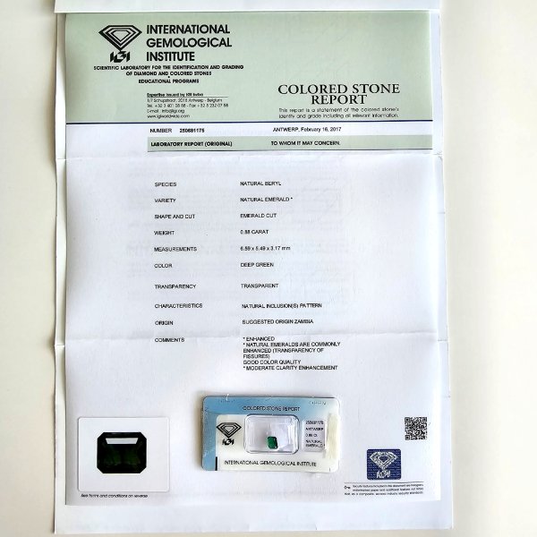 https://ekszeraukcio-ng-production-product.s3.eu-central-1.amazonaws.com/d7cc95f9-6006-47be-b154-521976c0daaa_thumbnail