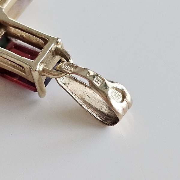 https://ekszeraukcio-ng-production-product.s3.eu-central-1.amazonaws.com/db052394-d5e0-4ec0-a1f9-2db21bb29429_thumbnail