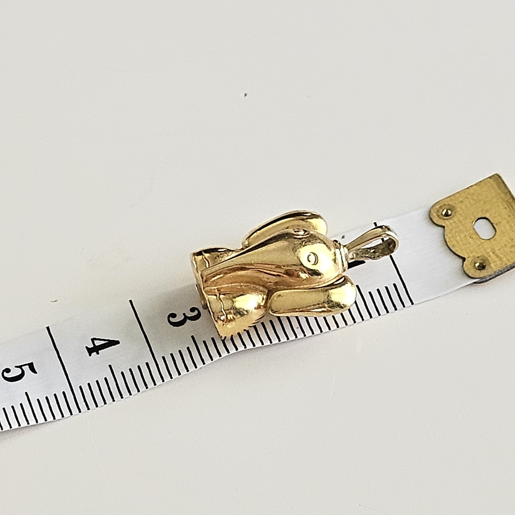 https://ekszeraukcio-ng-production-product.s3.eu-central-1.amazonaws.com/dd76780f-496d-49b4-9d41-2331d940c068