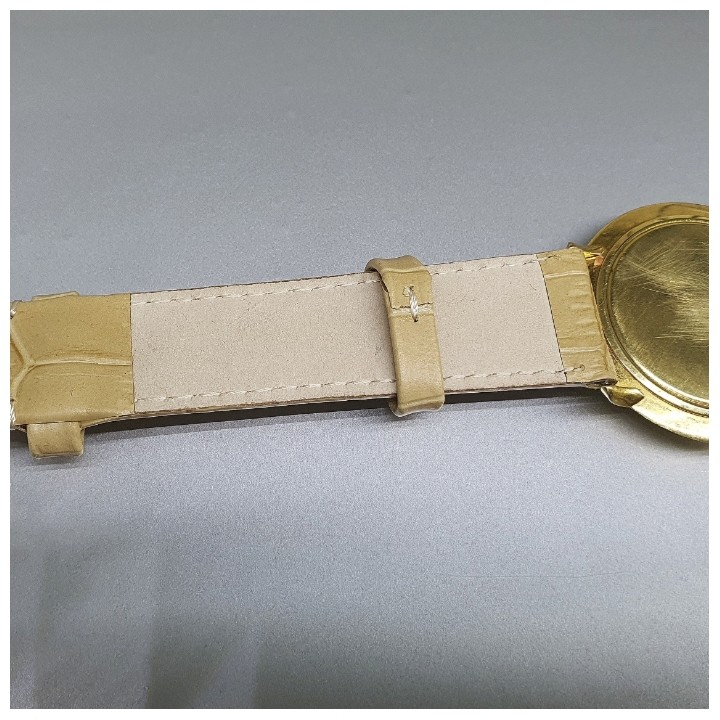 https://ekszeraukcio-ng-production-product.s3.eu-central-1.amazonaws.com/de657d4e-c595-4bea-9b02-4149066b7eac