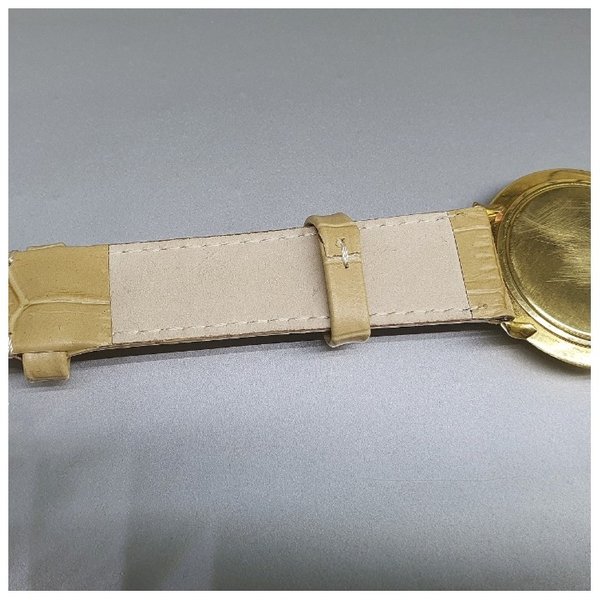 https://ekszeraukcio-ng-production-product.s3.eu-central-1.amazonaws.com/de657d4e-c595-4bea-9b02-4149066b7eac_thumbnail