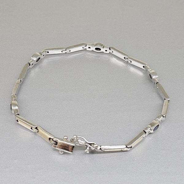 https://ekszeraukcio-ng-production-product.s3.eu-central-1.amazonaws.com/e0d250c7-7fc3-446d-934f-691a9c063d5b_thumbnail