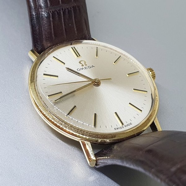 https://ekszeraukcio-ng-production-product.s3.eu-central-1.amazonaws.com/e3121d49-9906-4bc0-8993-4968acb7fc5a_thumbnail