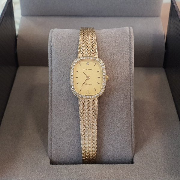 https://ekszeraukcio-ng-production-product.s3.eu-central-1.amazonaws.com/e4179f5e-d14f-40bb-af2e-e141c69ff3e3_thumbnail