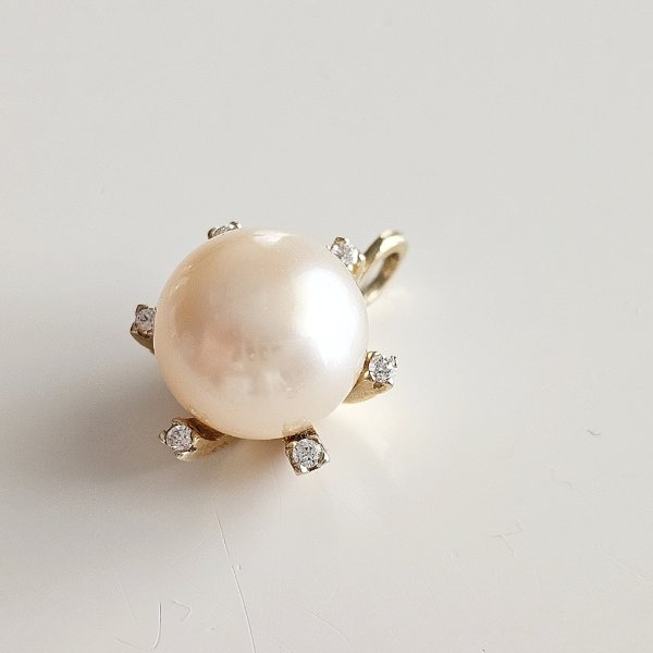 https://ekszeraukcio-ng-production-product.s3.eu-central-1.amazonaws.com/e6bfb04c-6c45-4e41-b7b4-85b0fd4dadfb_thumbnail
