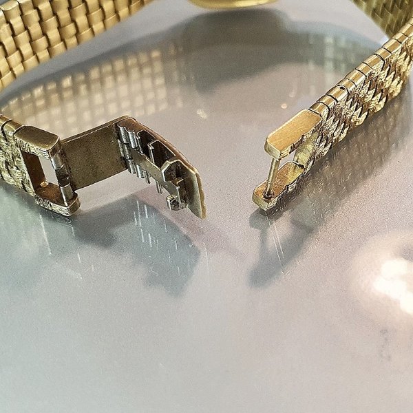 https://ekszeraukcio-ng-production-product.s3.eu-central-1.amazonaws.com/e6c166be-6d9f-42c1-a32e-ae310f688519_thumbnail