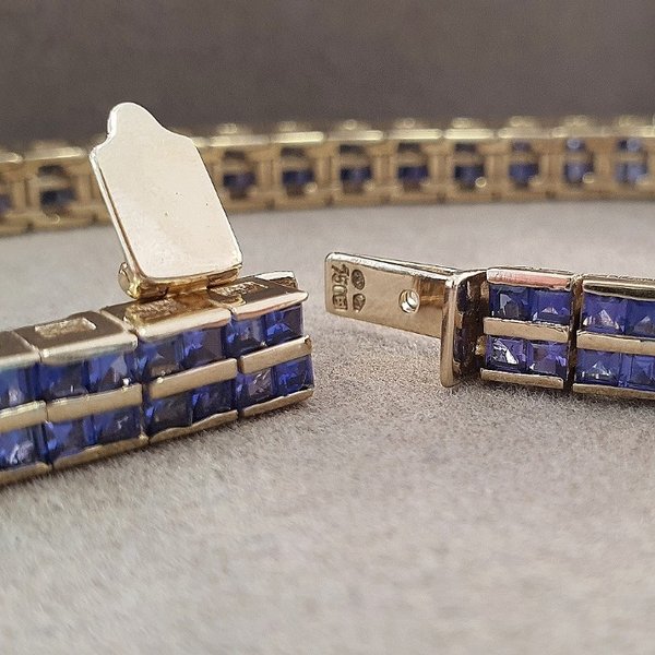 https://ekszeraukcio-ng-production-product.s3.eu-central-1.amazonaws.com/e79c6007-b57f-49fc-a9c9-bf755538d5da_thumbnail
