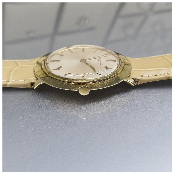 https://ekszeraukcio-ng-production-product.s3.eu-central-1.amazonaws.com/e87b5552-2813-4500-8b3e-7978b90e4aa1
