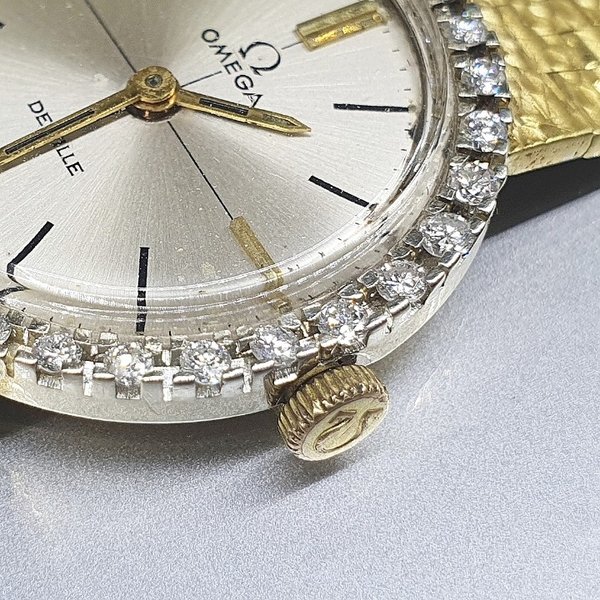 https://ekszeraukcio-ng-production-product.s3.eu-central-1.amazonaws.com/ed109953-23fc-435a-a118-2469af3c74c9_thumbnail