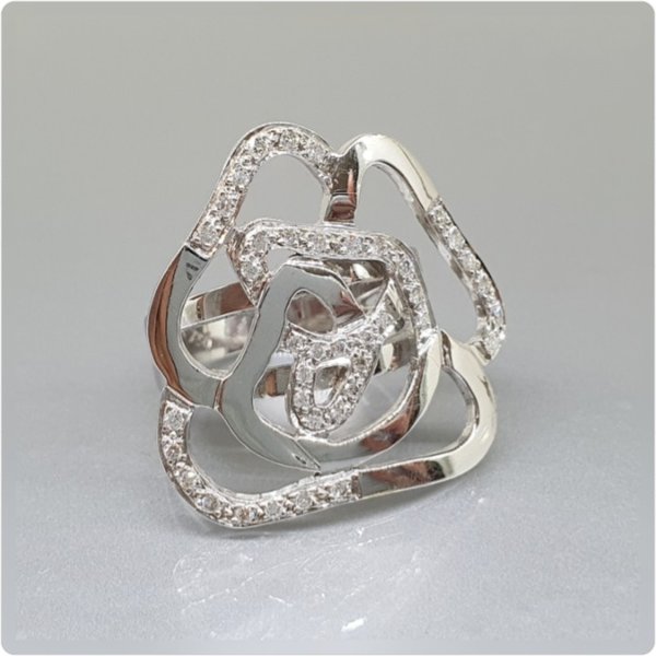 https://ekszeraukcio-ng-production-product.s3.eu-central-1.amazonaws.com/edeec391-82f7-40cd-af30-d251236073c9_thumbnail