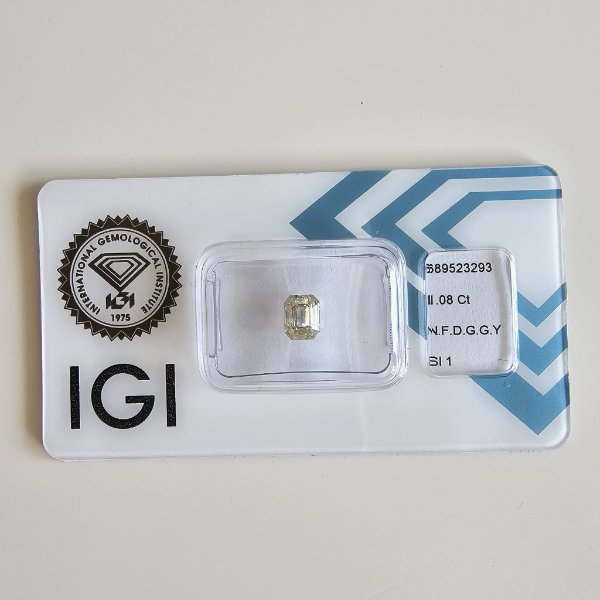 https://ekszeraukcio-ng-production-product.s3.eu-central-1.amazonaws.com/ee8df025-31e0-44de-8913-9d9cf3de0da1_thumbnail