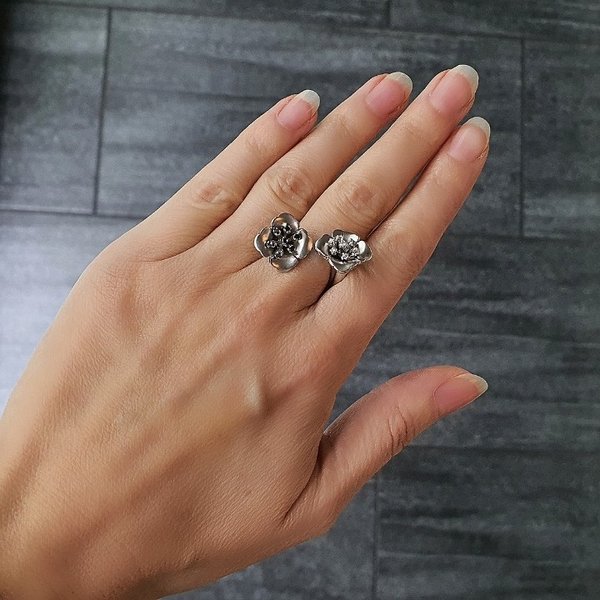 https://ekszeraukcio-ng-production-product.s3.eu-central-1.amazonaws.com/ee9a63f9-a77b-4d35-a418-245267c0273a_thumbnail