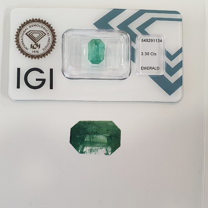 https://ekszeraukcio-ng-production-product.s3.eu-central-1.amazonaws.com/efaa79a7-b958-46e4-aa8b-1e954e2aed2d