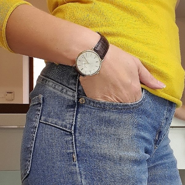 https://ekszeraukcio-ng-production-product.s3.eu-central-1.amazonaws.com/f01297e2-6494-4cf1-a6c2-7d874f4bb36b_thumbnail