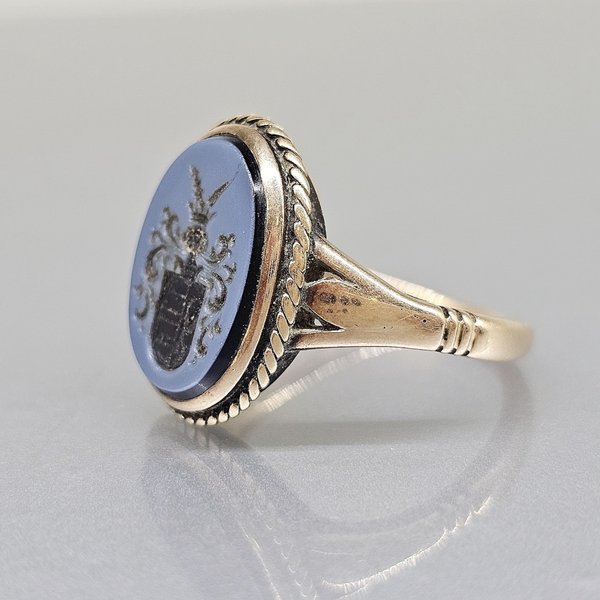 https://ekszeraukcio-ng-production-product.s3.eu-central-1.amazonaws.com/f26422c6-e1cf-4ee3-82d9-5d021c5d7adb_thumbnail