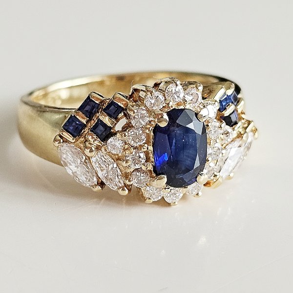 https://ekszeraukcio-ng-production-product.s3.eu-central-1.amazonaws.com/f3a2a36c-f56e-40a1-b0b4-d14b4facff33_thumbnail
