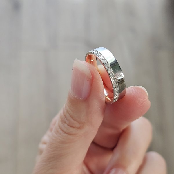https://ekszeraukcio-ng-production-product.s3.eu-central-1.amazonaws.com/f7245ac5-7c3c-4f76-945b-95a1bcba05fb_thumbnail